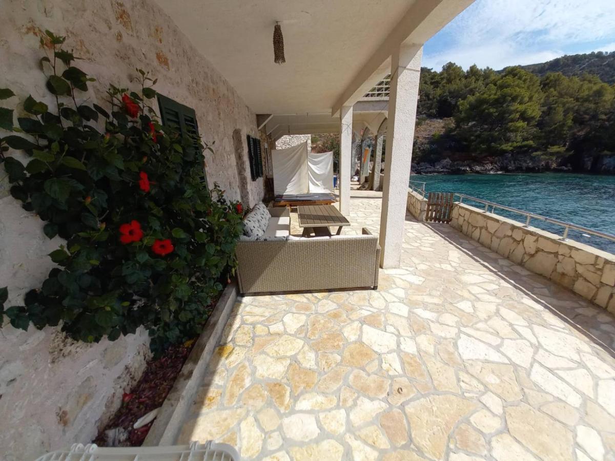 Robinson Medvidna Hvar Apartmán *