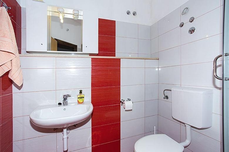 Robinson Medvidna Hvar Apartment